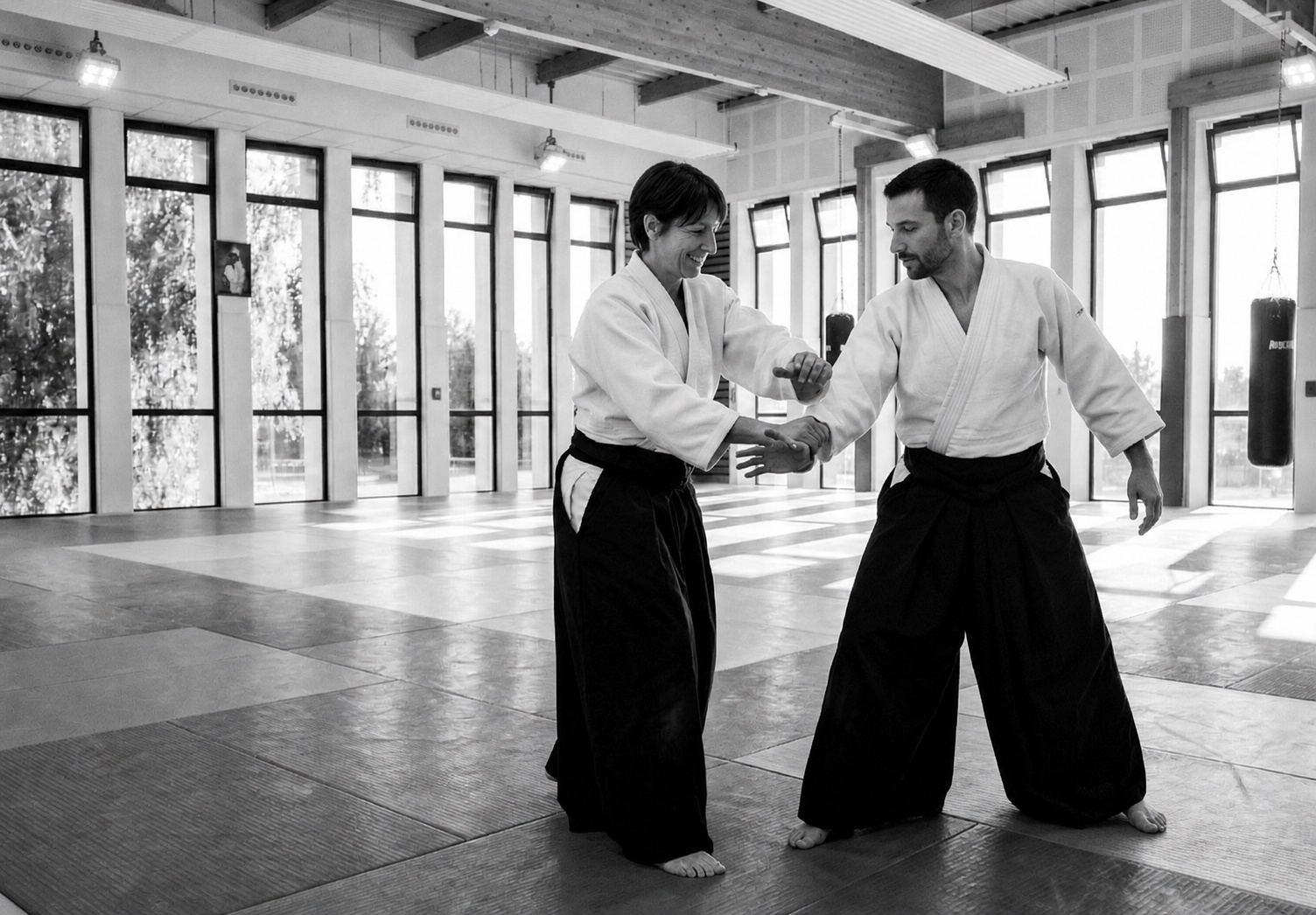 Travail à deux à mains nues, cours d'aïkido adultes, Aïkido Kannagara Guyancourt
